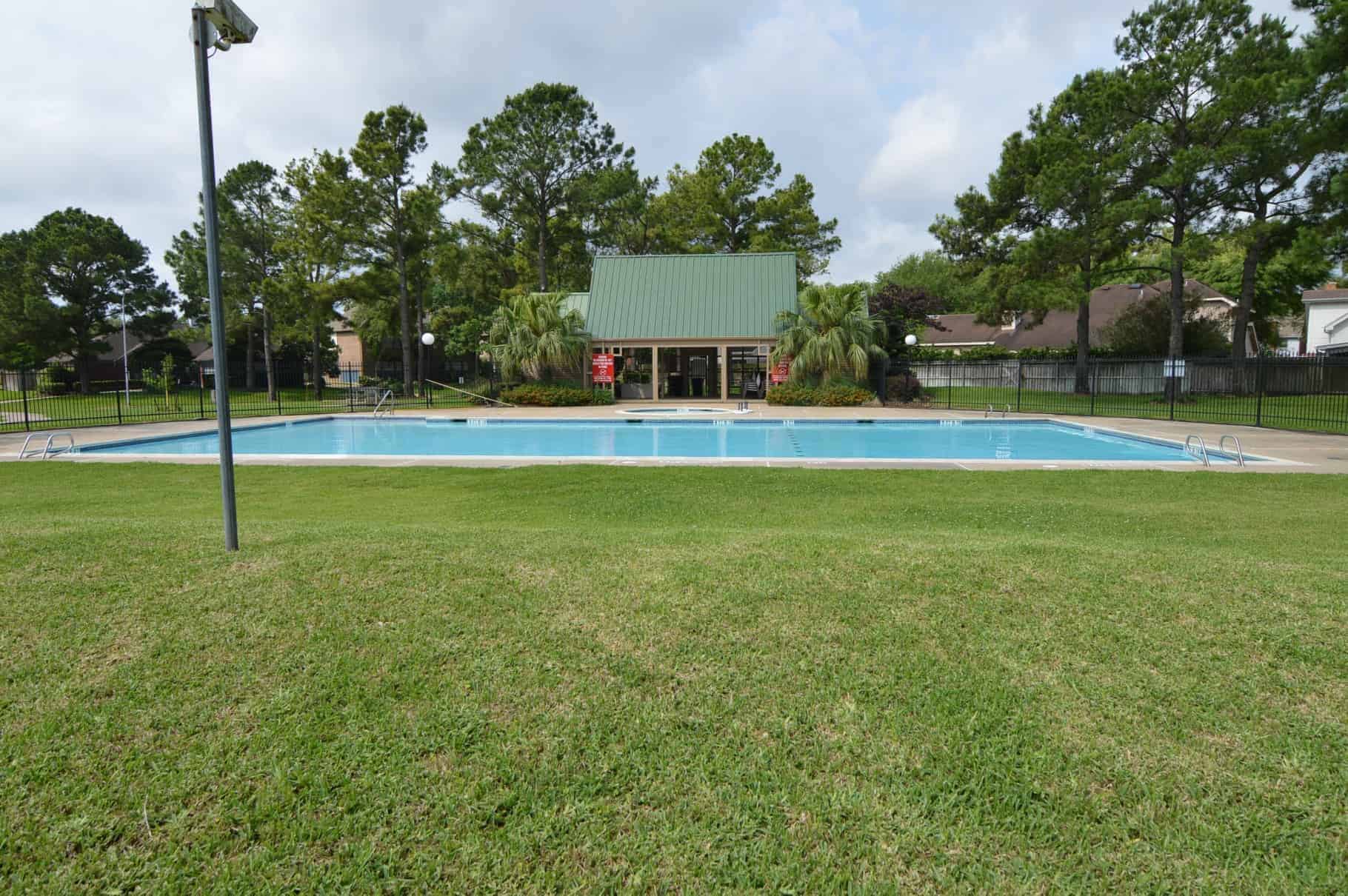 Copperfield Easton Commons Houston TX Pool 3