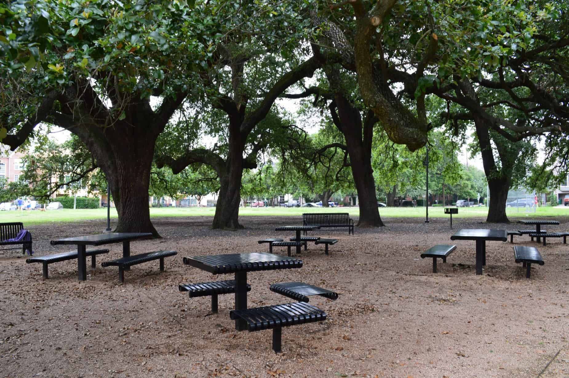 Baldwin Park Picnic Area in Houston TX