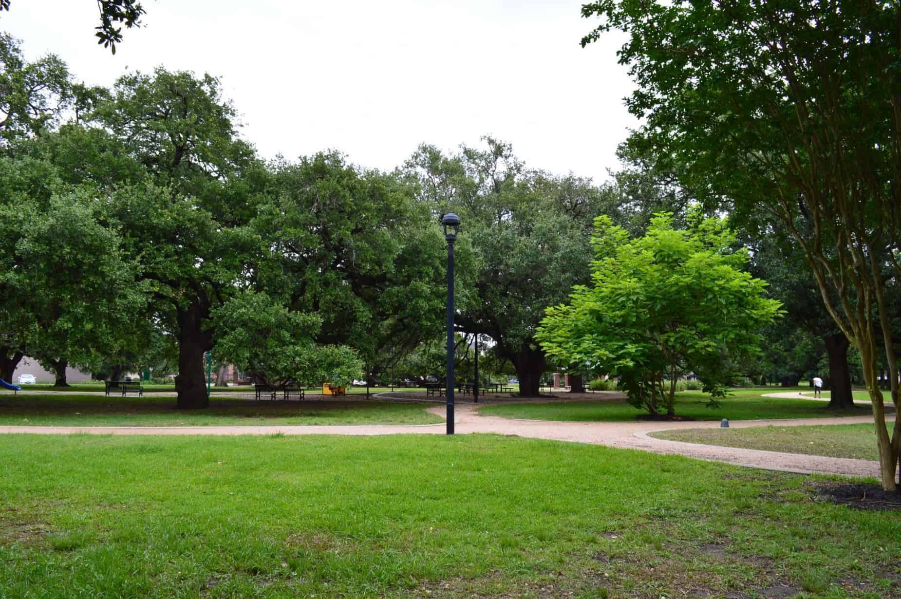Baldwin Park Walking Trail in Houston TX