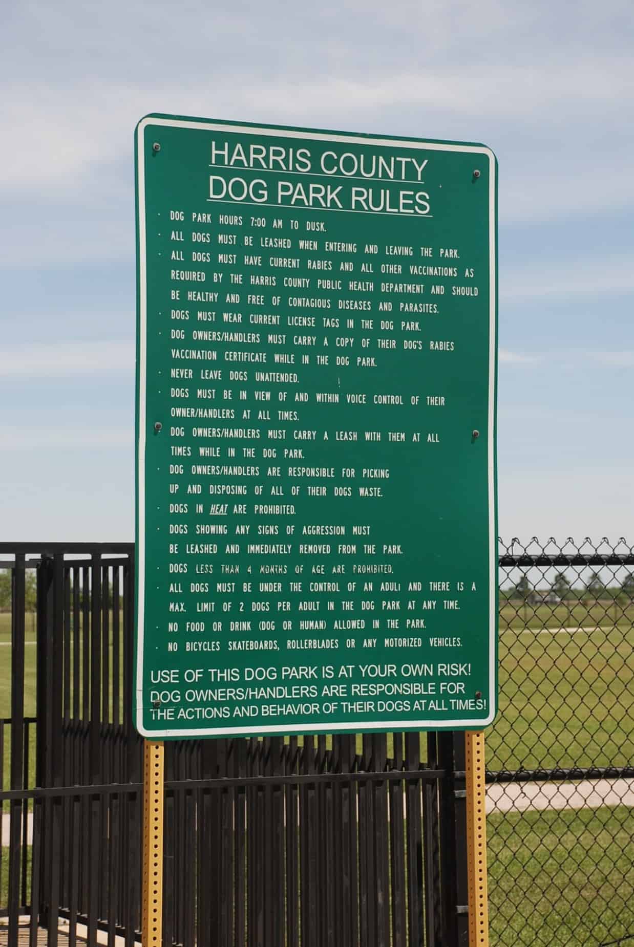 Sign for large dog park at Paul Rushing Park Katy TX