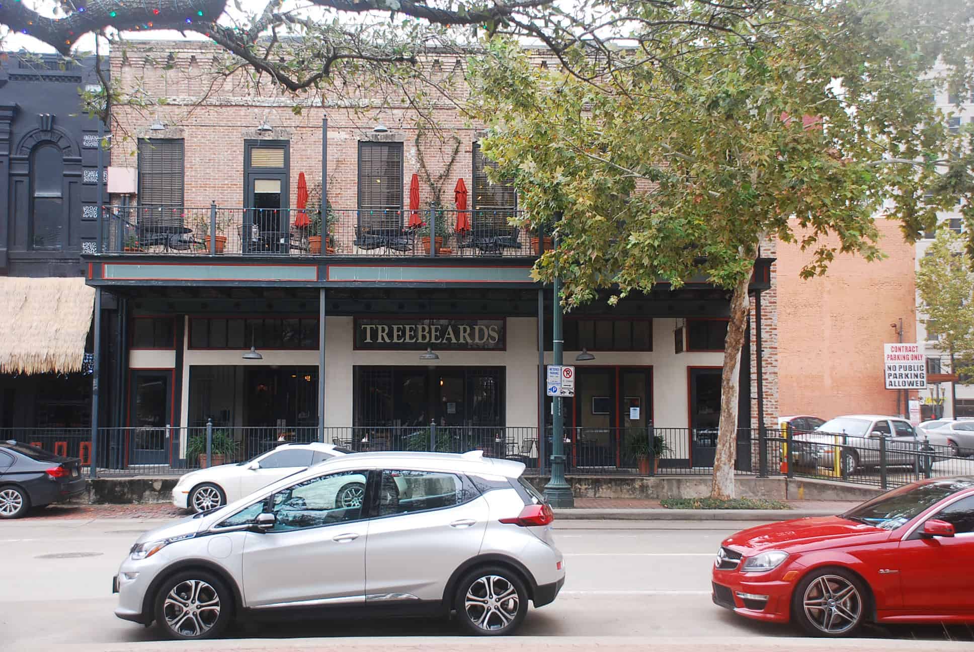 Treebeards Restaurant adjacent to Market Square Park