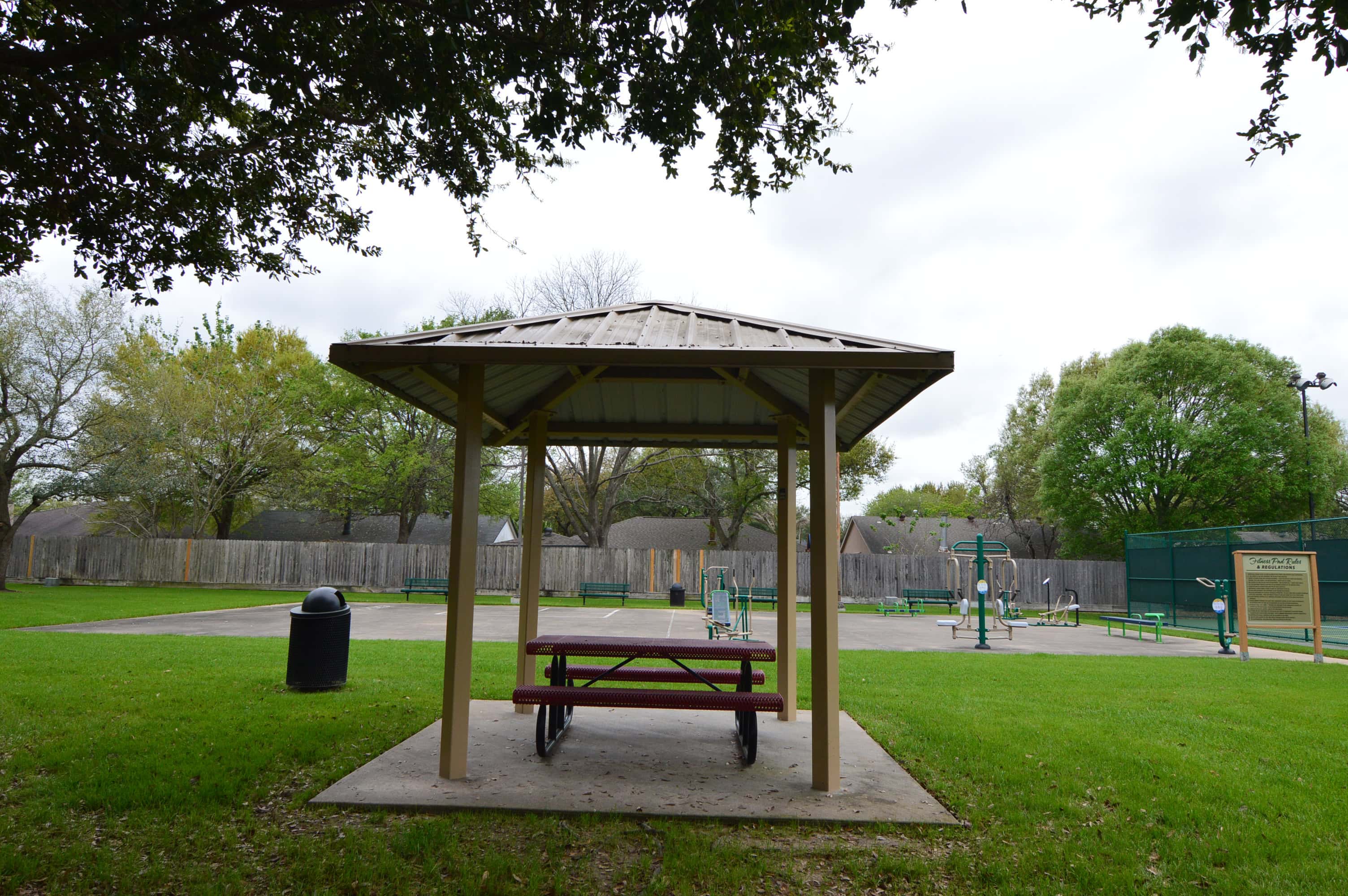 Covered picnic table in Central Bridge Park, Concord Bridge, Houston TX 77041