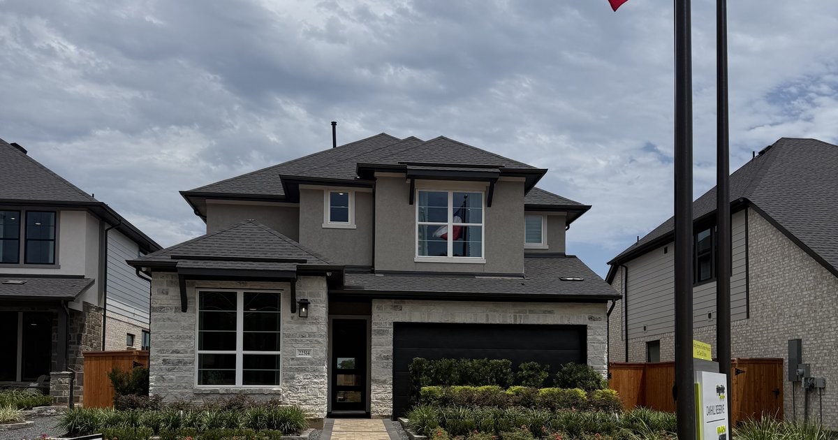 New homes in Tomball — Tri Pointe model home at Oakhill Reserve