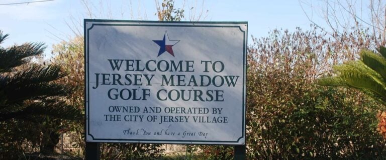 Welcome sign at Jersey Meadow Golf Course, owned and operated by the City of Jersey Village, TX